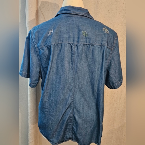 City Blues Women's Denim Shirt Size 2X - Picture 2 of 10